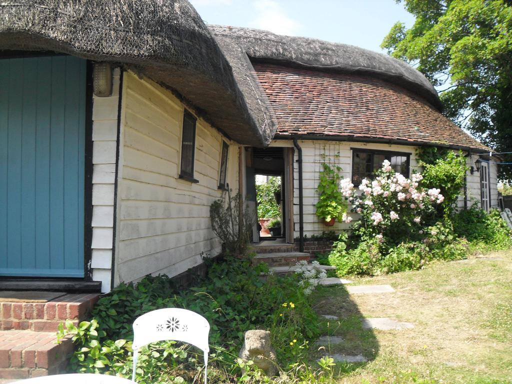 Church Hall Farm Bed And Breakfast Broxted Pokój zdjęcie