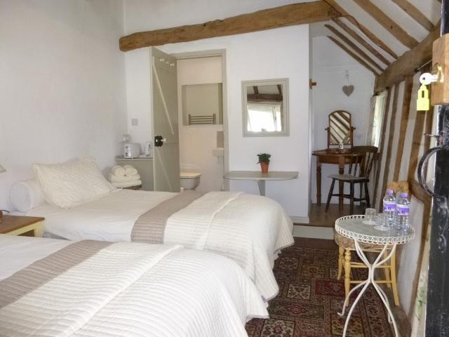 Church Hall Farm Bed And Breakfast Broxted Pokój zdjęcie